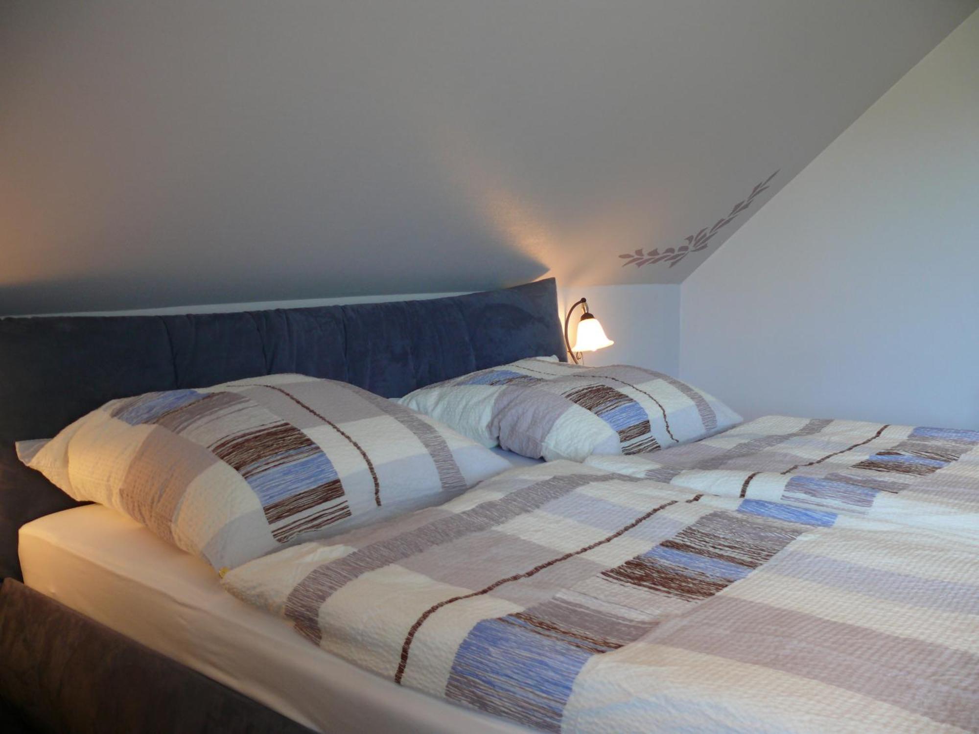 Ferienweingut Wolfgang Adamy Hotel Kinheim Exterior photo