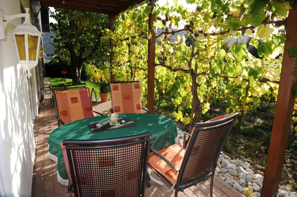 Ferienweingut Wolfgang Adamy Hotel Kinheim Exterior photo