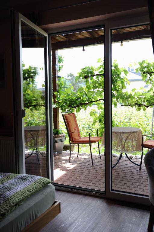 Ferienweingut Wolfgang Adamy Hotel Kinheim Room photo